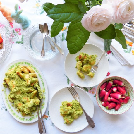 Gnocchi de pomme terre, sauce crémeuse petit pois estragon